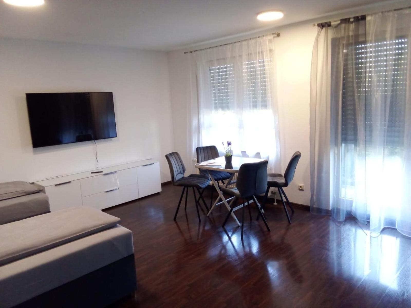 Apartment Metzingen City Ngoại thất bức ảnh